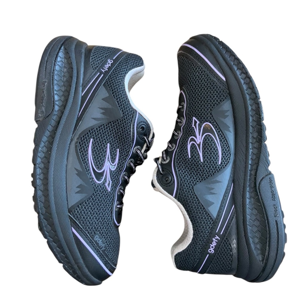 Gravity Defyer | GDefy Black/Lilac Mighty Walking Sneakers | WMS 7.5